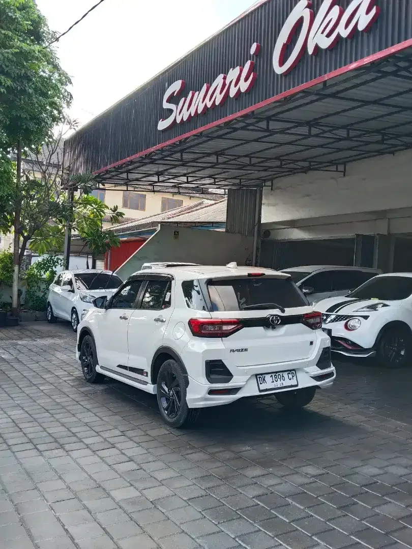 RAIZE GR SPORT TURBO 2023 ASLI BALI KM 20 RB SEPERTI BARU - Image 4 of 10