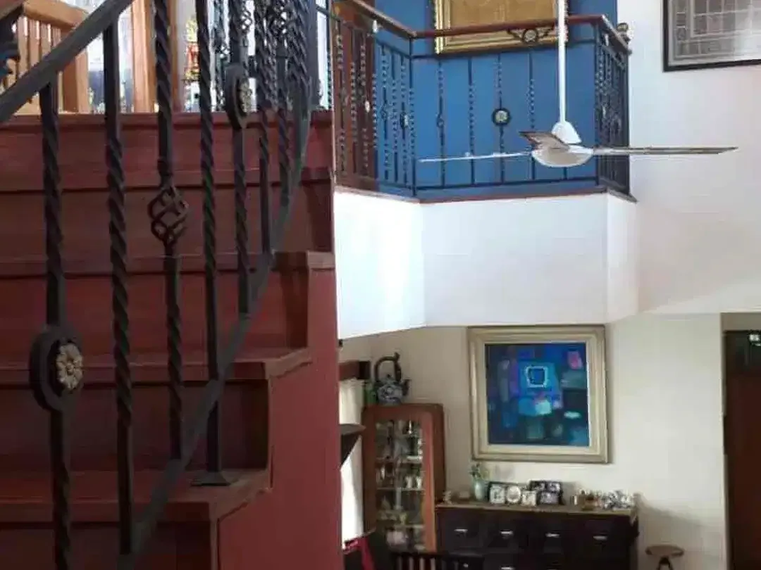Dijual Rumah Pusat Kota di Renon - Image 5 of 10