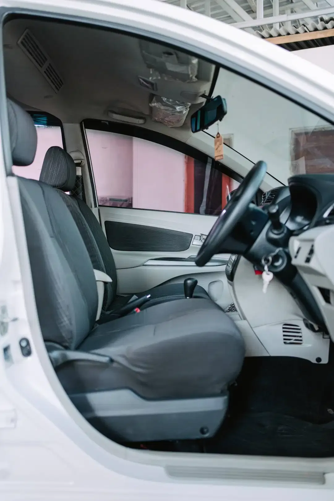 TOYOTA AVANZA G 1.3 AT 2020 MATIC - Image 10 of 10