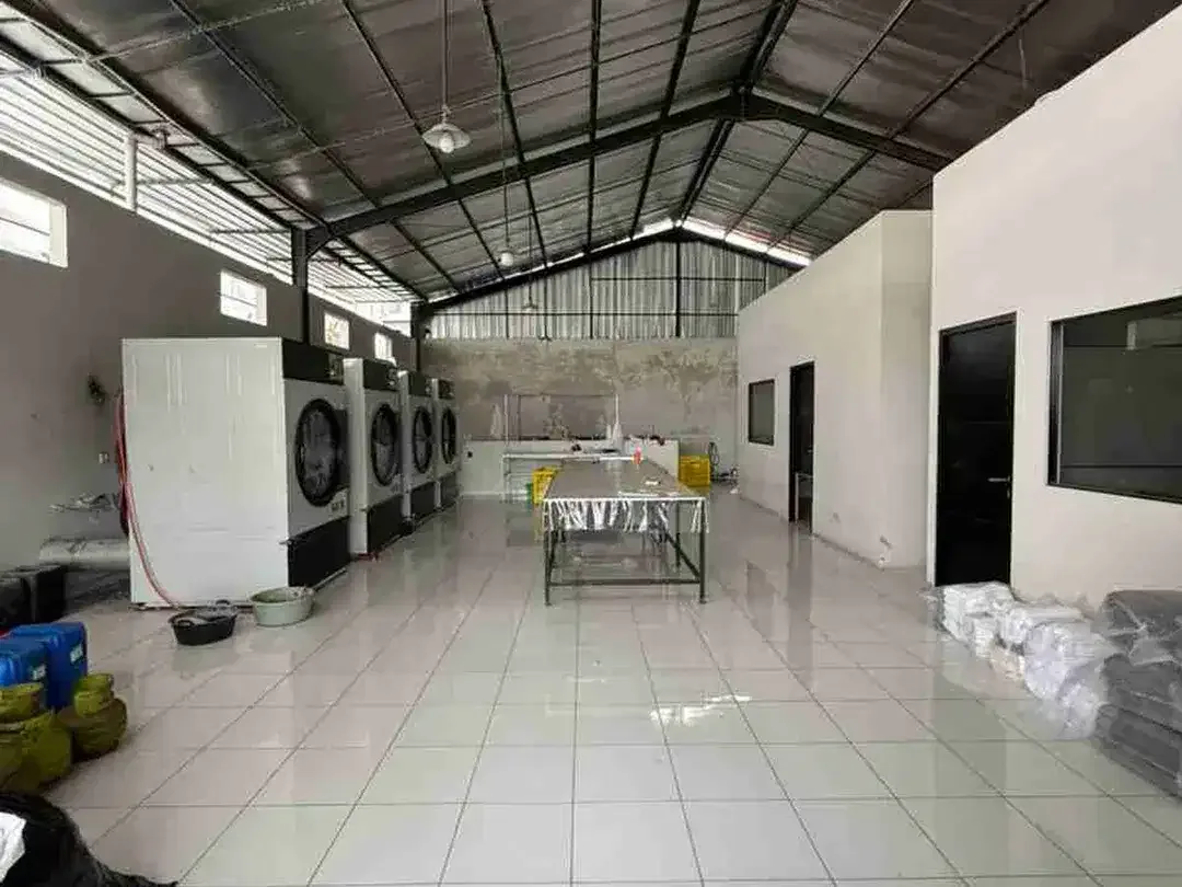 Gudang Siap Operasional Mahendradatta Denpasar Barat - Image 2 of 10