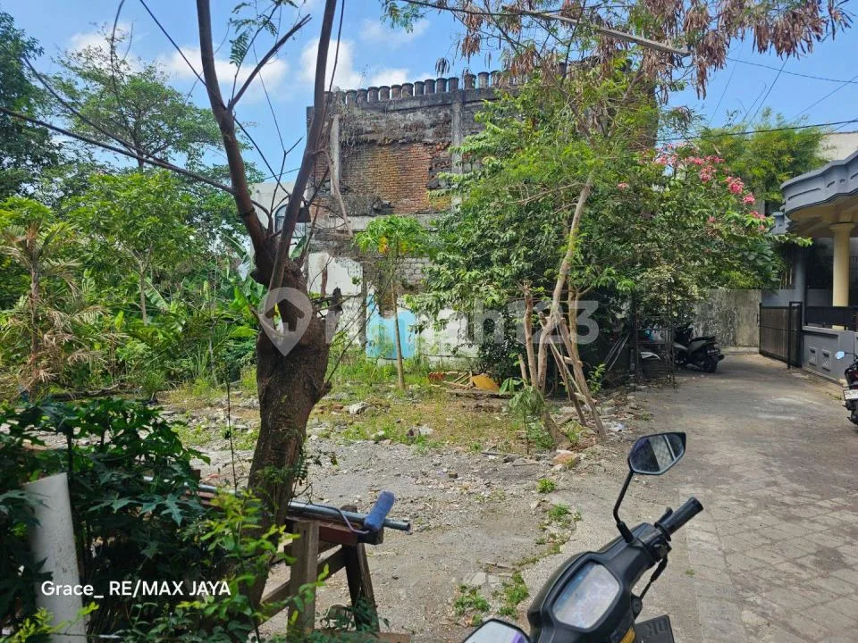 Tanah Residensial 1.35 Are di Area Privat Villa Tegal Cupek Kuta - Image 2 of 4