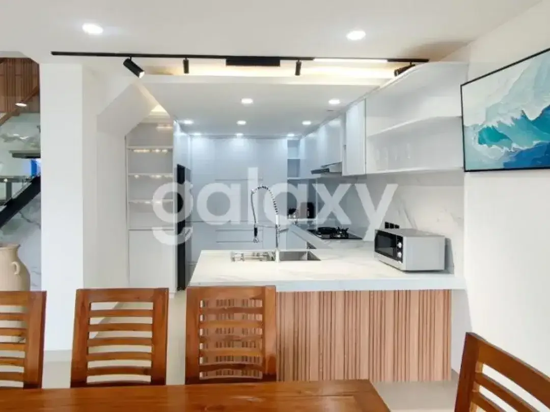 VILLA MODERN MINIMALIS 2 LANTAI DI KUNTI SEMINYAK BADUNG, BALI - Image 8 of 10
