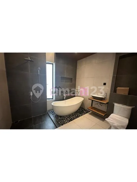 Villa Minimalis Modern Mewah dengan Private Pool dan View Laut | 4 KT di Ungasan Kuta Selatan - Image 2 of 4