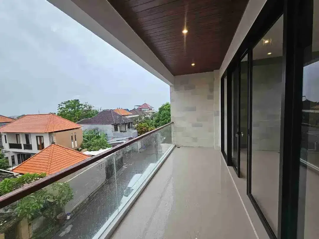 VILLA BARU LANTAI II TEGAL CUPEK DEKAT UMALAS - Image 2 of 10