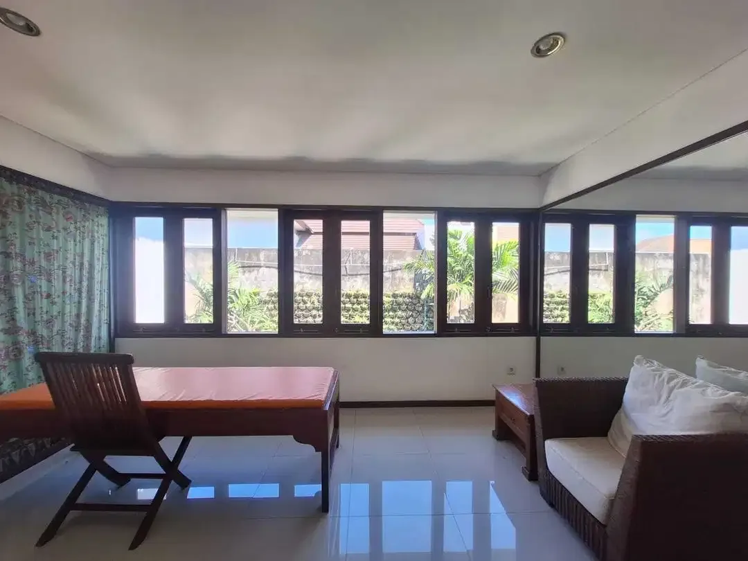 Villa 2 Lantai & Basement di Hayam Wuruk Residence - Image 8 of 10