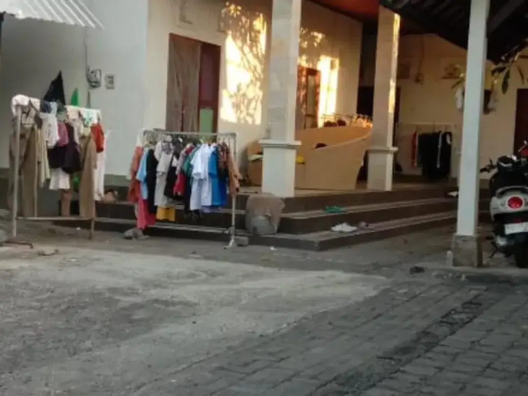 TANAH BONUS BANGUNAN DI MUKTI SARI BATURSARI SANUR DENPASAR - Image 3 of 5