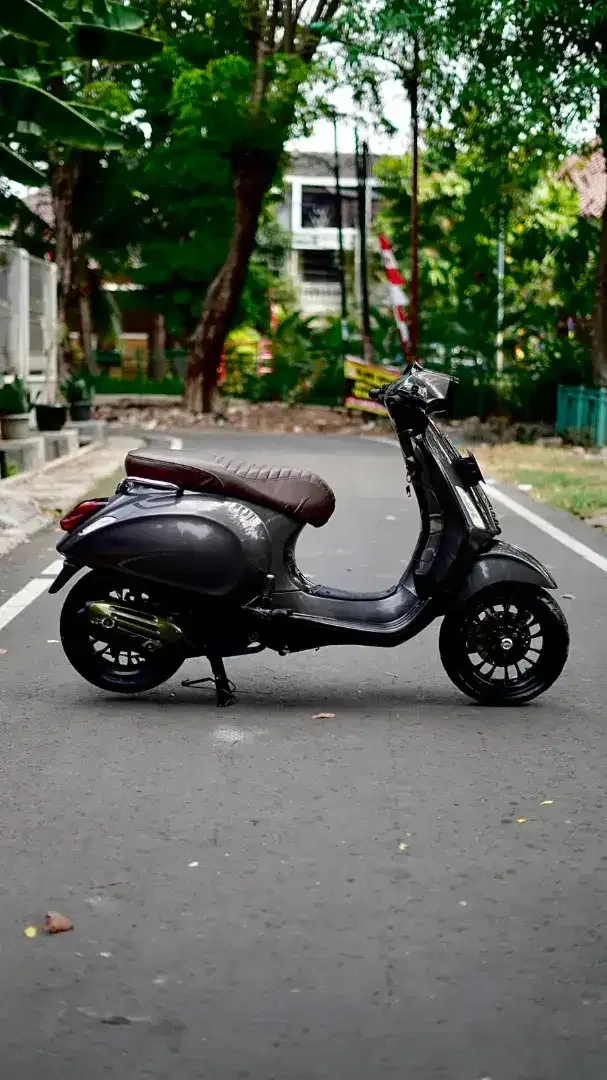VESPA SPRINT 150 IGET ABS 2018 GREY - TERMURAH - Image 8 of 8