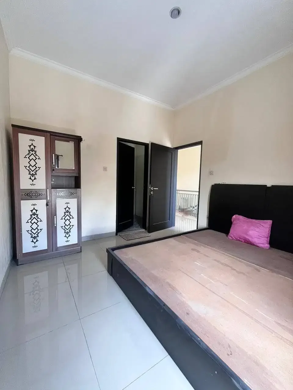 Rumah 2 Lantai Fully Furnished di Pusat Kota Denpasar - Image 6 of 10