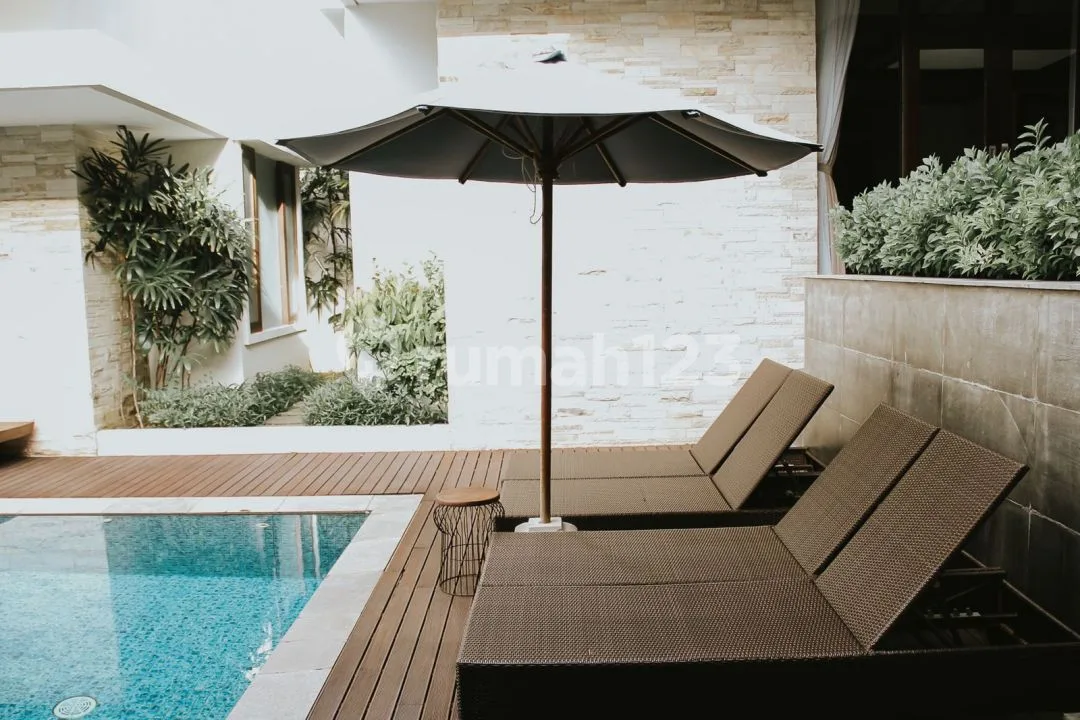 Yearly Rental,5 Bedrooms Villa With Ocean View In Nusa Dua - Image 4 of 4