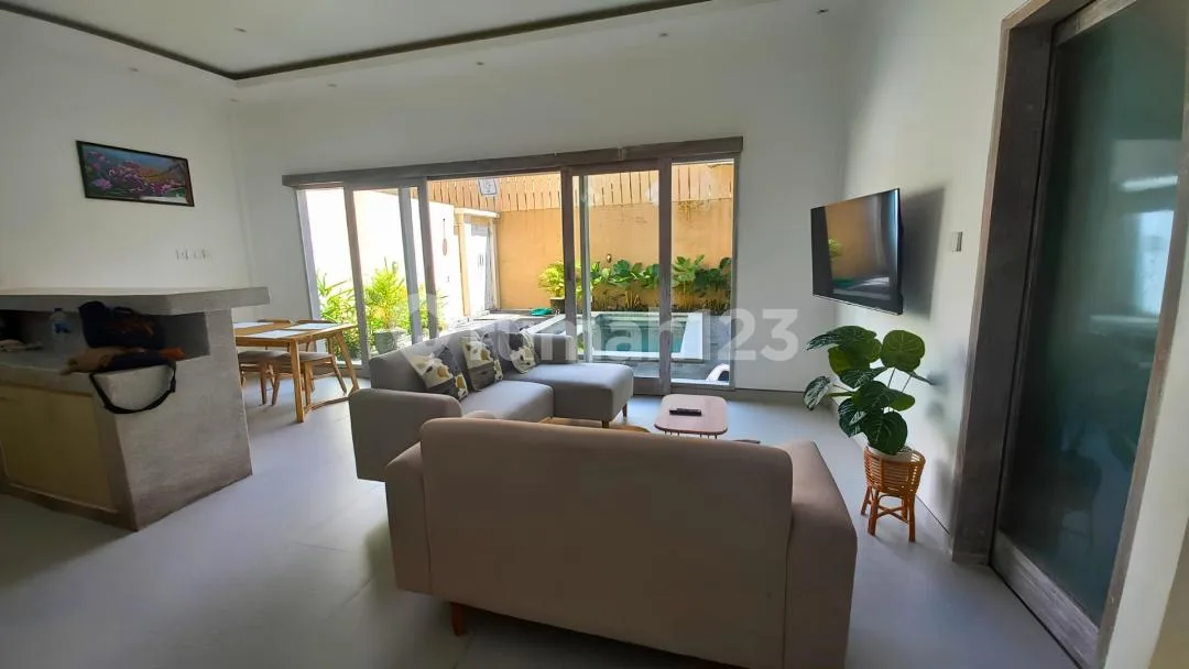 Yearly Rent Villa 3 Bedrooms In Padonan Near Canggu - Image 3 of 4