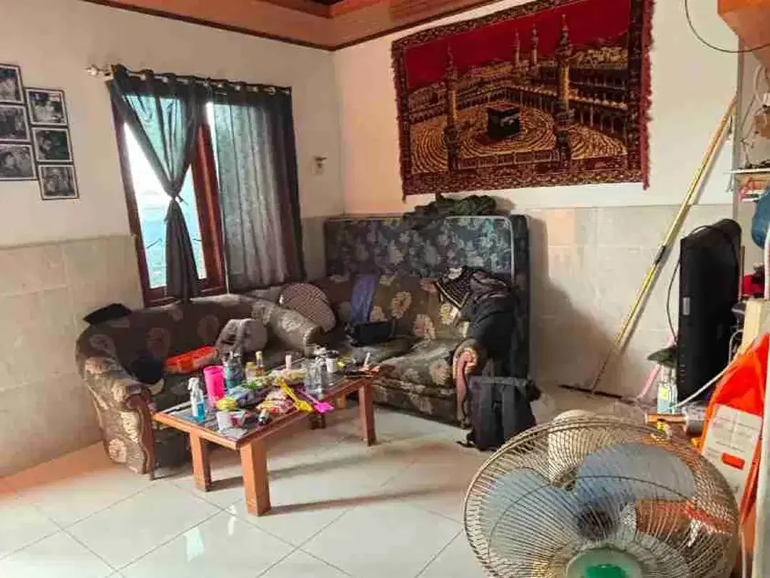 Sale Ruko 2Lt 127M2 Ada IMB Raya Utama Kertanegara Ubung Jl6mtr Aspal - Image 6 of 10