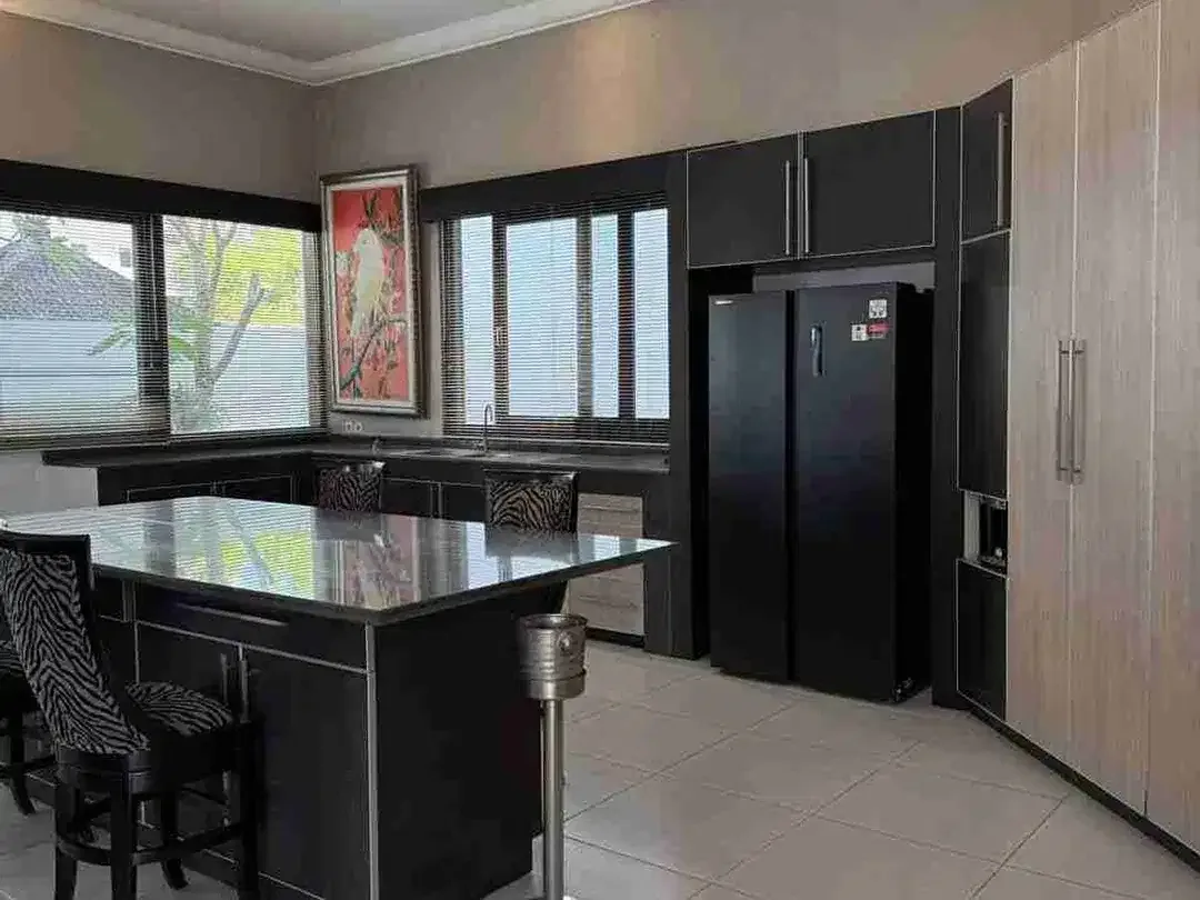Di jual villa jalan Goa Gong , Jimbaran , Bali - Image 7 of 10