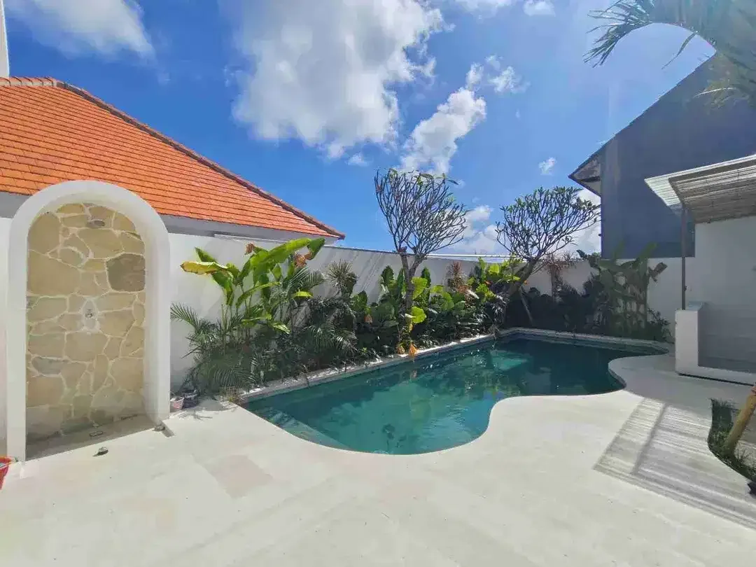Villa for sale, lokasi ungasan - Bali - Image 2 of 10