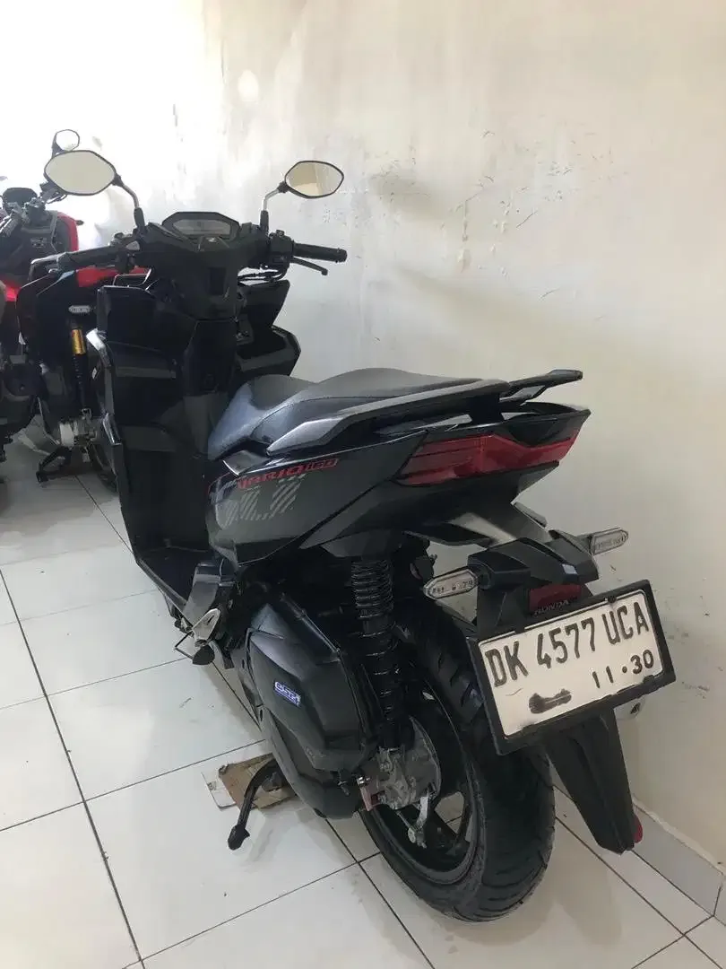 Honda Vario 160 CBS Th.2025 Greesss Low km 6rb!! - Image 3 of 10