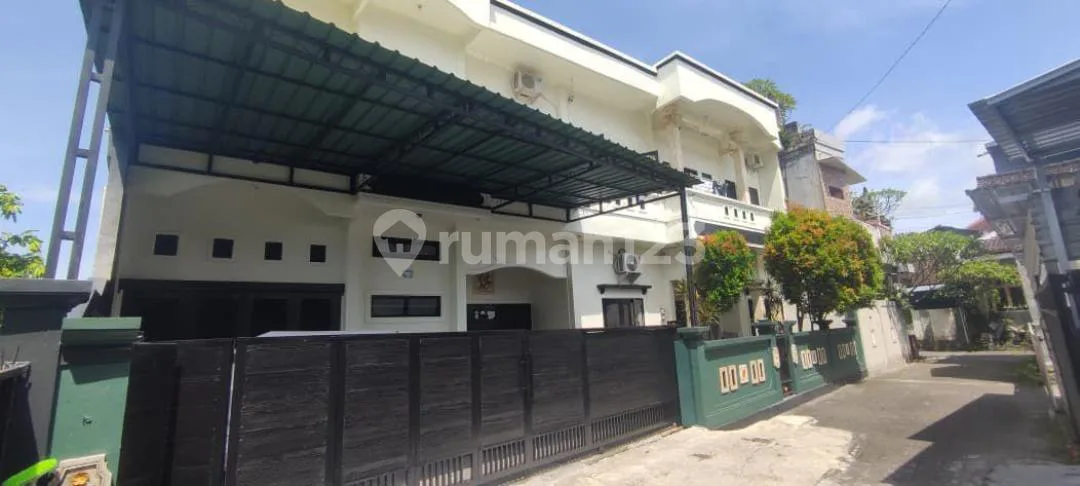 Rumah Mewah di Padangsambian Denpasar - Image 1 of 4