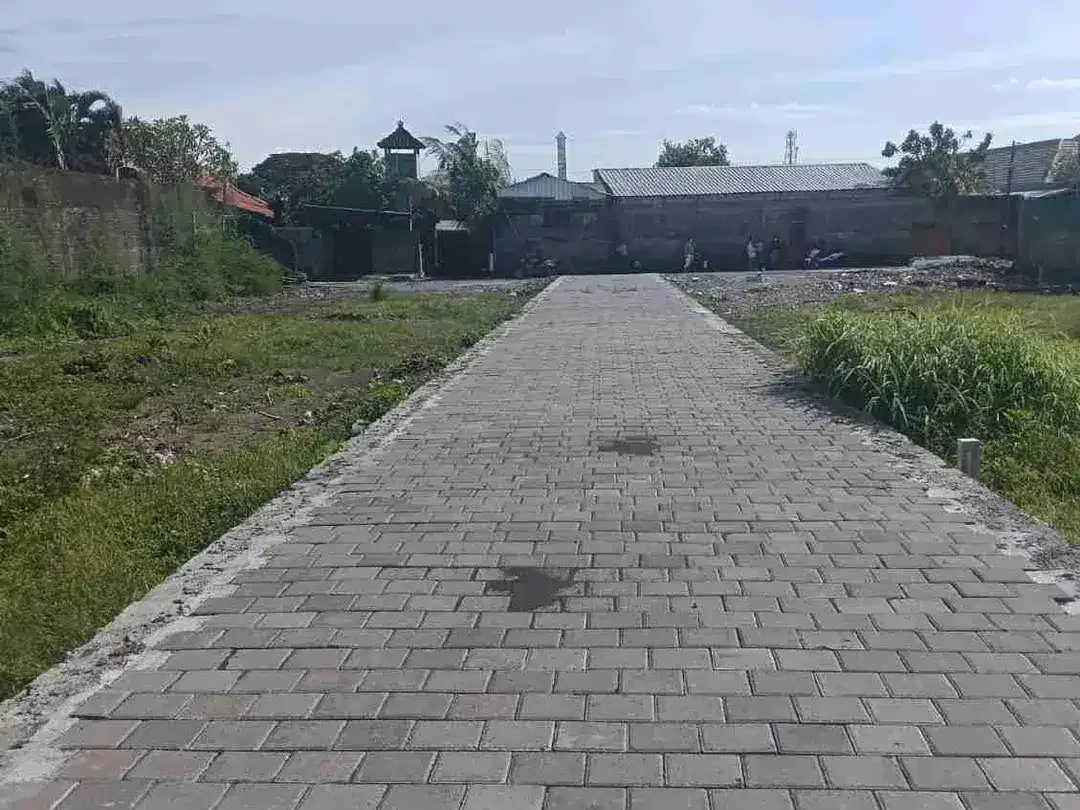 Tanah Luas 3Ara/300m² Zona Kuning Lokasi Jl Batur Sari Sanur area Investasi Usaha atau untuk Hunian.s - Image 3 of 3