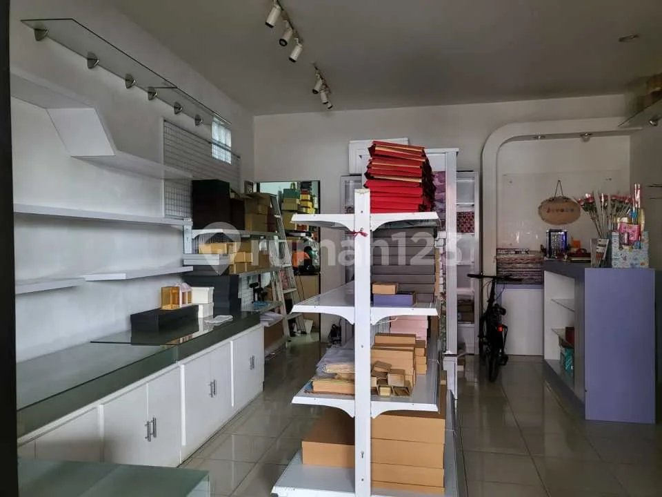 Ruko 2.5 Lantai di Mertasari Sidakarya Dekat Sanur - Image 3 of 4