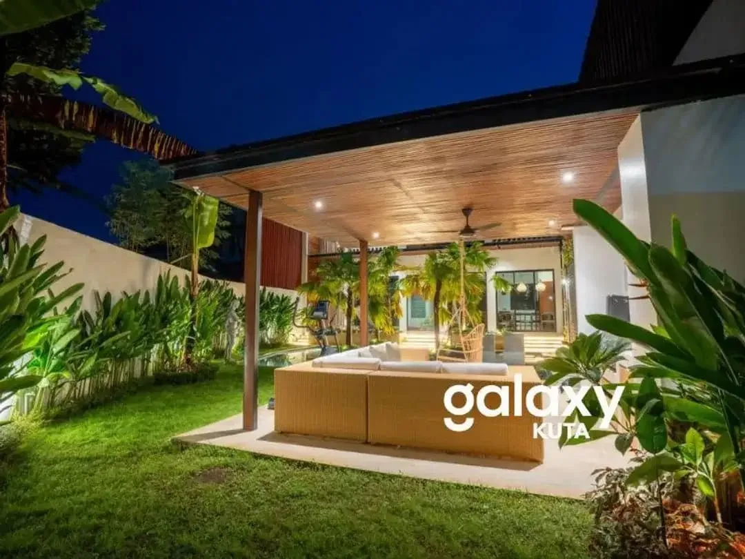 DIJUAL VILLA TROPICAL BREEZE DI TENGKULAK KEMENUH GIANYAR - Image 4 of 10