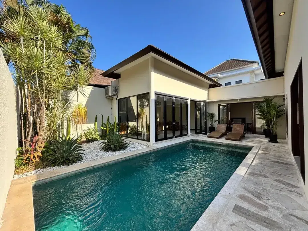 2BR VILLA IN A GATED CLUSTER BUMBAK UMALAS - Image 1 of 10
