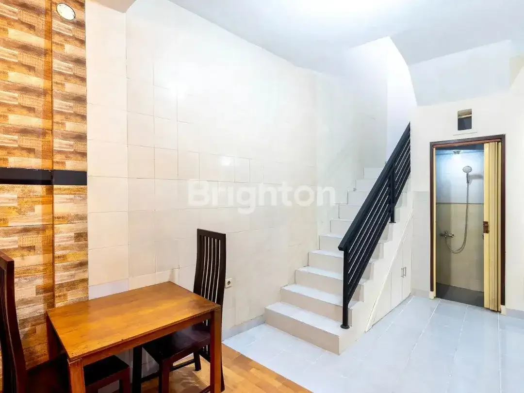 Rumah sewa Modern minimlais 75jt/th 2kt 2km - imam bonjol denpasar - dekat ke trans studio mall - Image 5 of 8