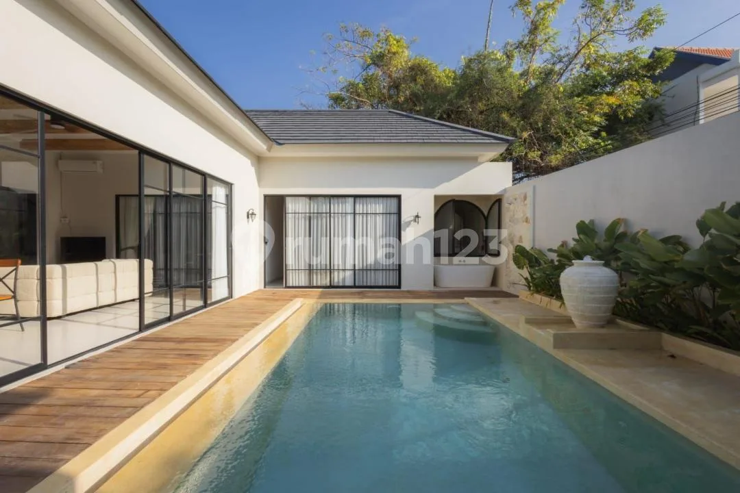 Exclusive Brand New Luxury 3 Bedroom Villa With Large Pool In Sanur - Image 1 of 4