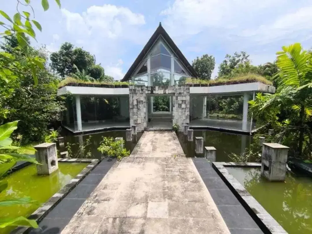 DIJUAL TANAH PREMIUM KAWASAN HOTEL DAERAH SEMINYAK BADUNG BALI - Image 4 of 7