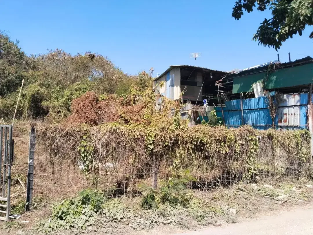 Dijual Tanah Komersil Lingkungan Ramai dan Strategis Cocok Dibuat Kos atau Tempat Komersil Lainnya - Image 10 of 10