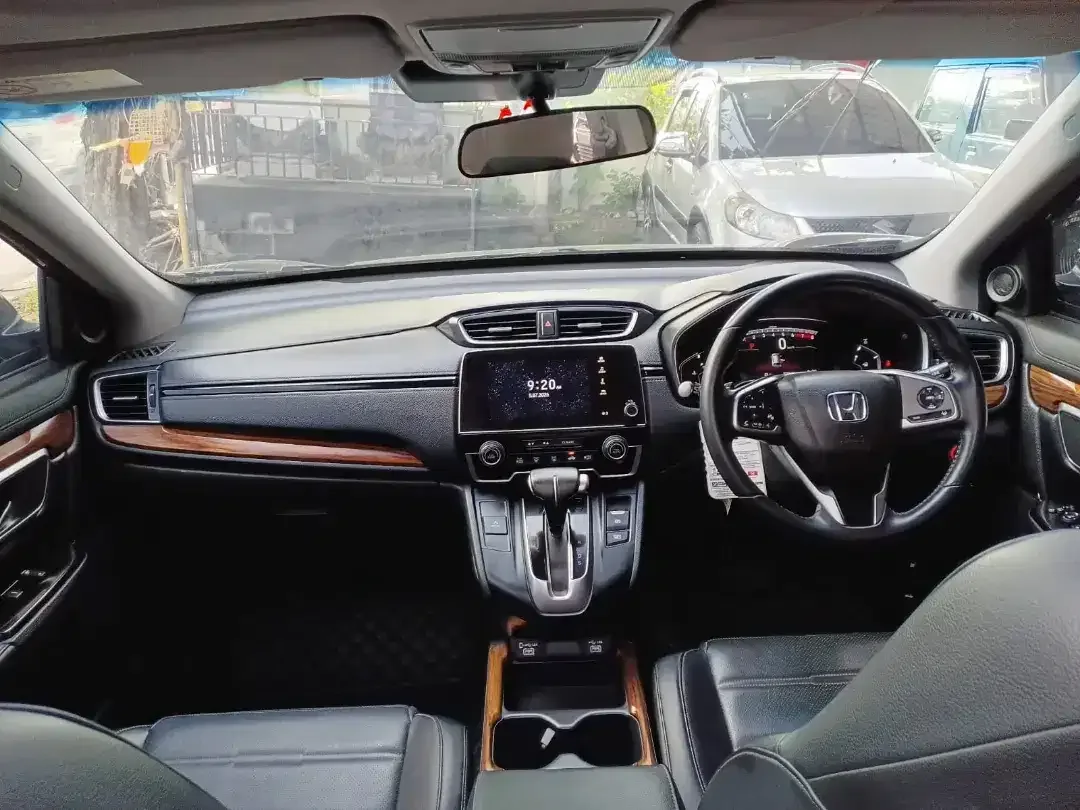 HONDA CR-V TURBO PRESTIGE SENSING LOW KM SIAP PAKAI - Image 10 of 10