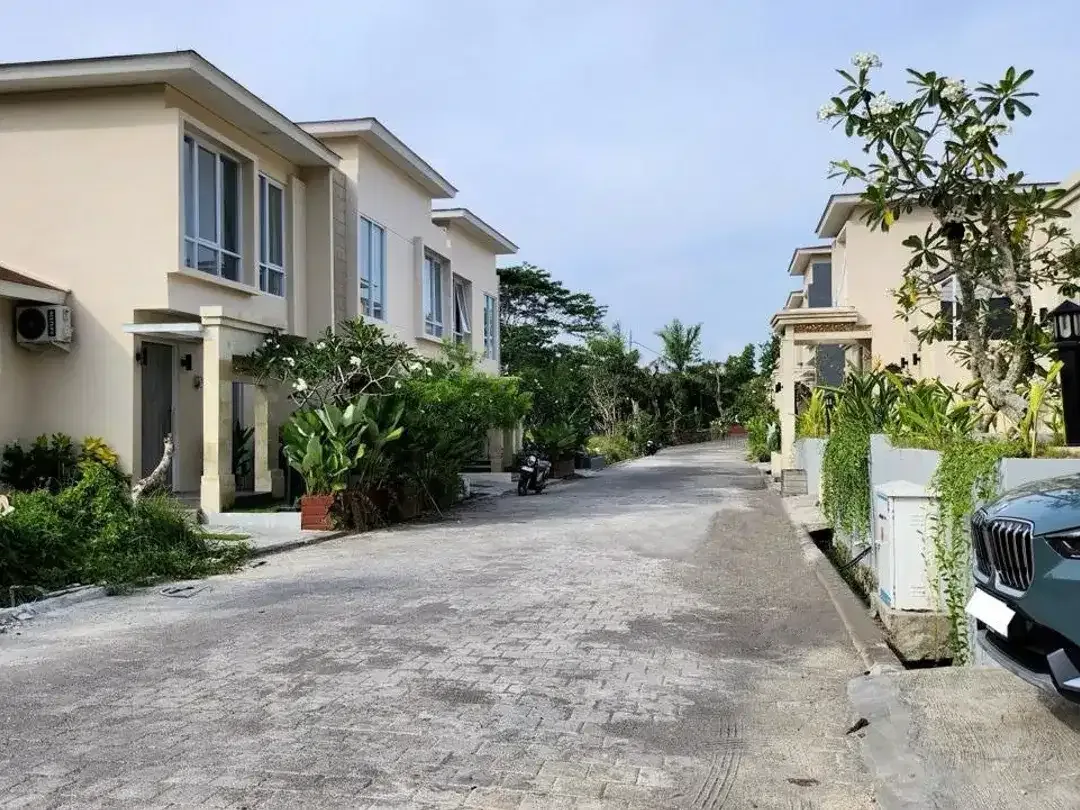 One Gate System Villa for Sale in Nusa Dua - Image 1 of 10