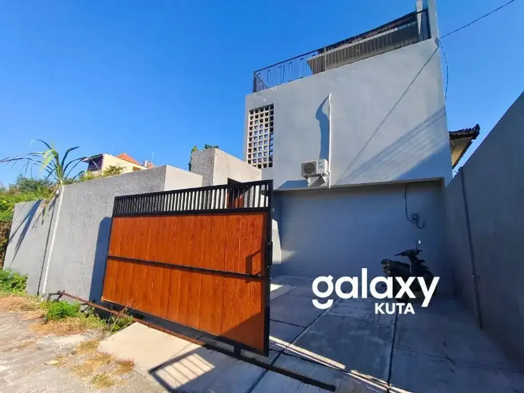 HOUSE WITH UNBLOCKED VIEW IN KARANG MAS JIMBARAN FOR RENT - Image 1 of 10