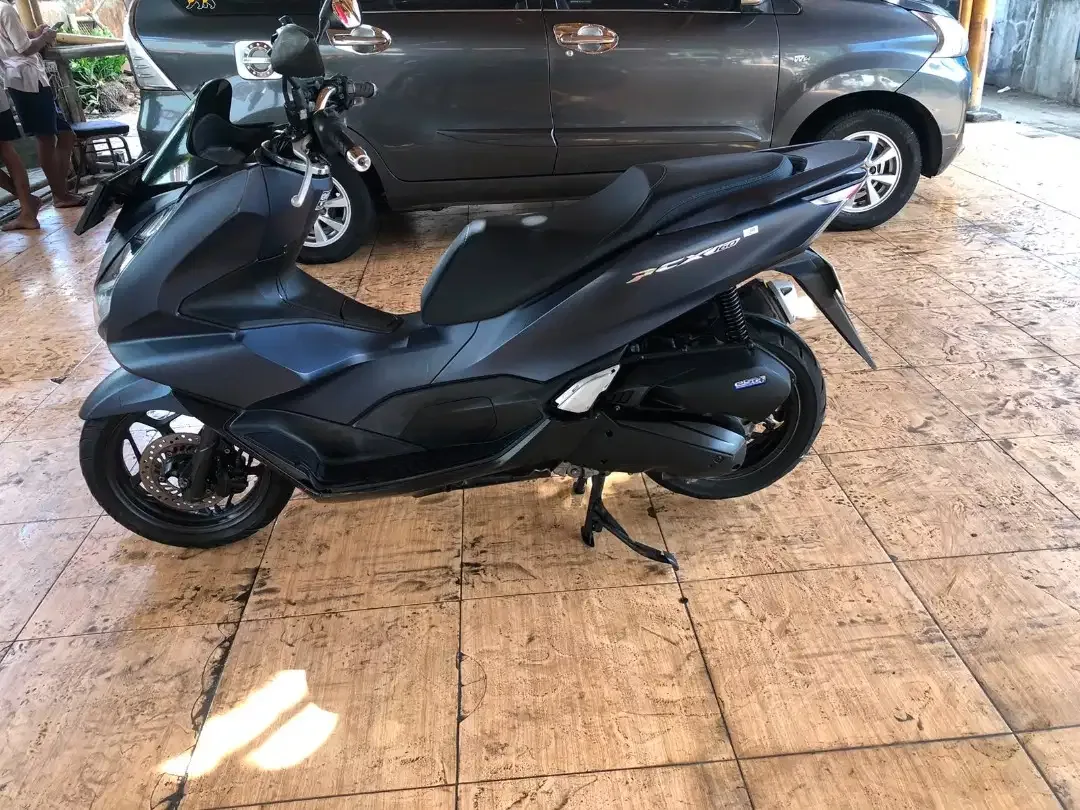Dijual Honda PCX 2022 mulus terawat siap pakai - Image 2 of 6