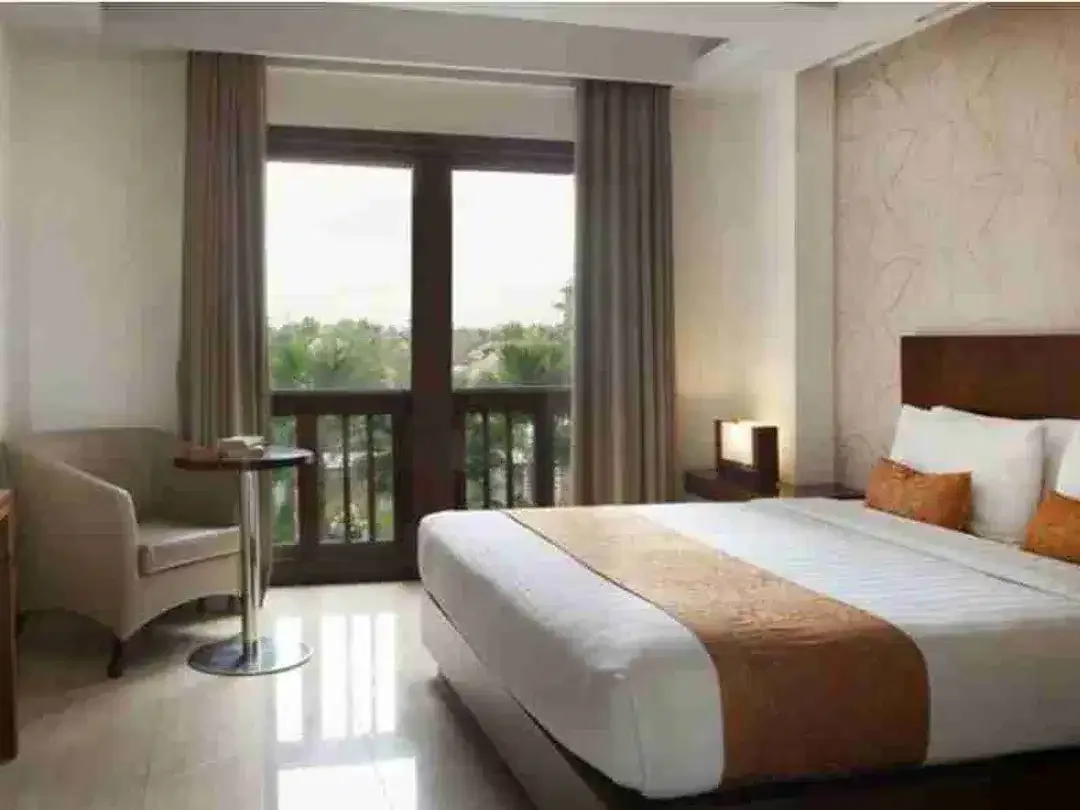 Prime Investment Opportunity 5 Storey Hotel Featuring 189 Guest Rooms Seminyak Bali - Image 2 of 8