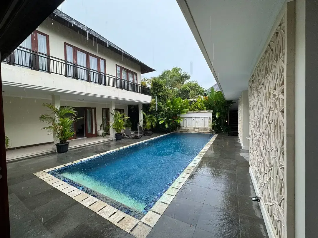 Dijual Villa Dekat Atlas Beach Club di Canggu Berawa - Image 1 of 10