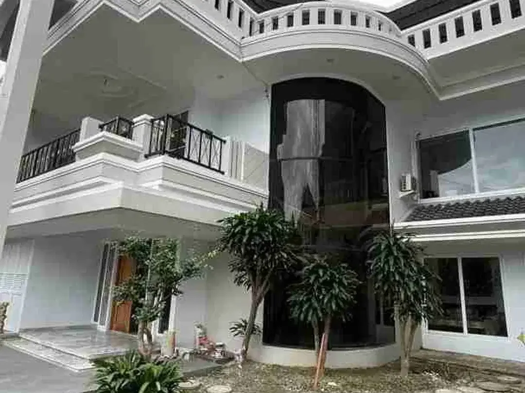 Runah Elegan 6Are Lantai Marmer Pusat Kota Bisnis Gatsu Tengah Jl8mtr - Image 1 of 10