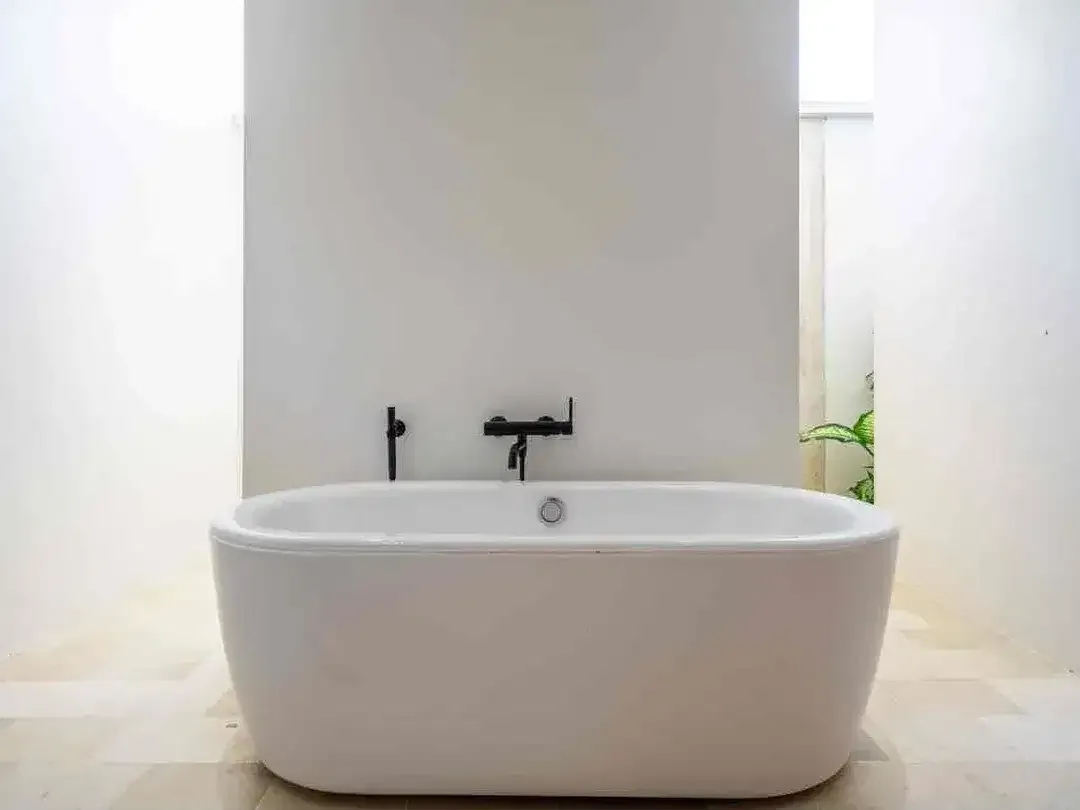 For Lease Luxury Villa in Seminyak Beach - Image 8 of 10