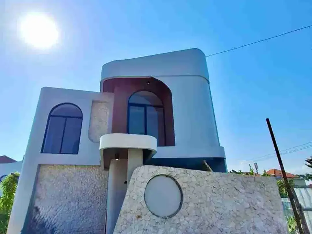 Villa Leasehold 20 Tahun di Waribang Sanur, Fully Furnished, 2 Bedroom, Siap Huni - Image 1 of 10