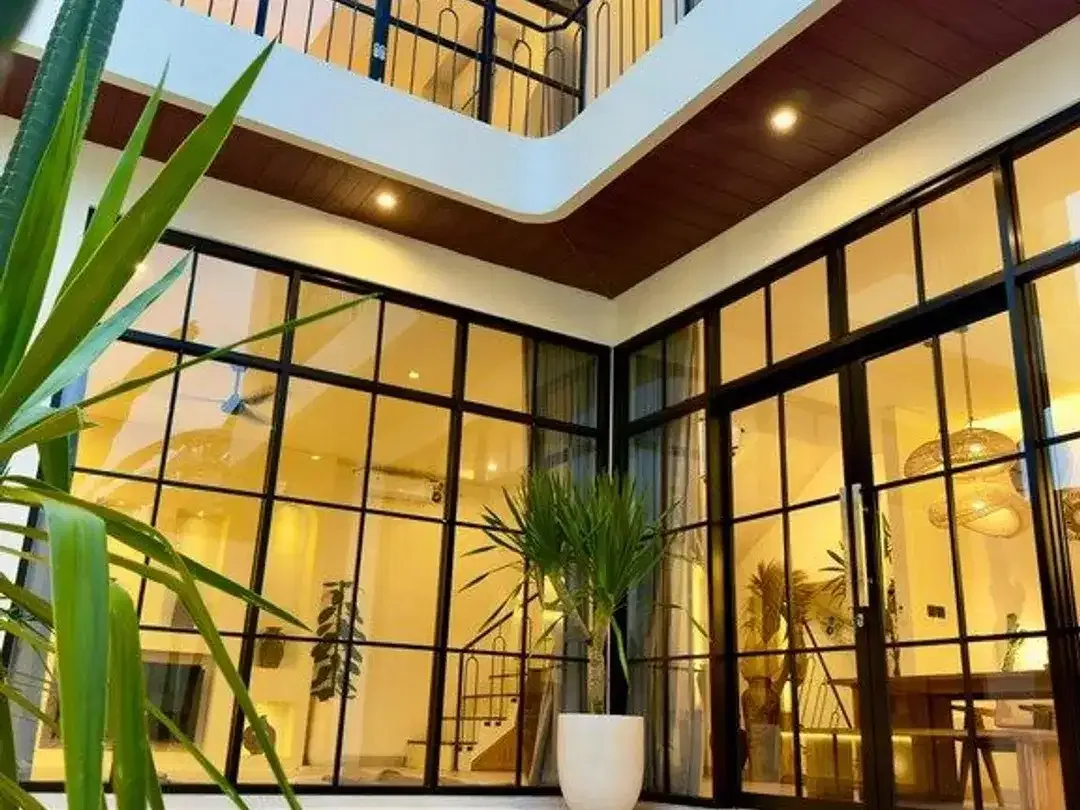 2Br Fully Furnished Villa For Yearly Rent In Seseh - Image 2 of 10