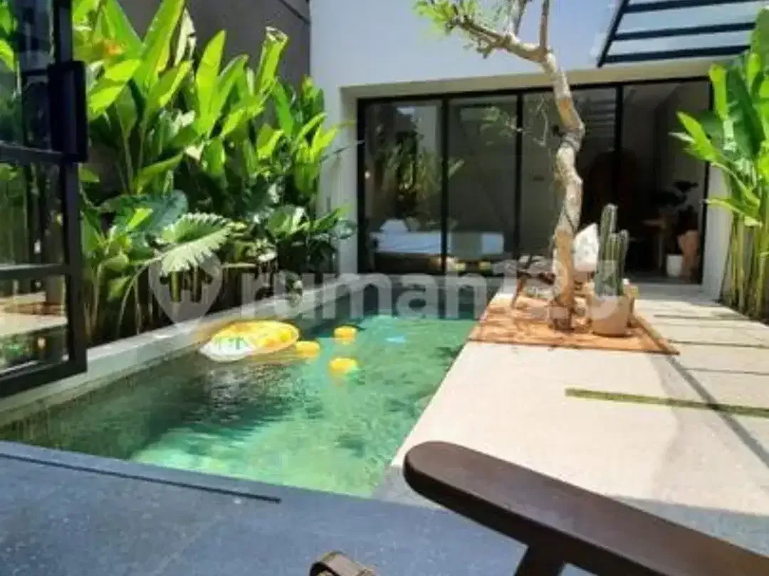 Villa Tropika Modern Style Lingkungan Sejuk dan Tenang - Image 3 of 5