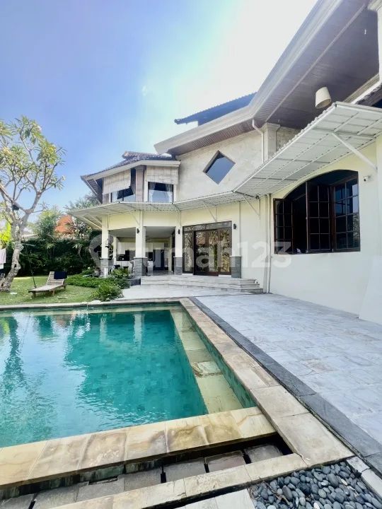 Yearly Spacious House 5 Bedroom Umalas Bali - Image 2 of 4
