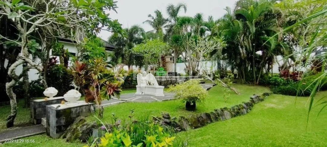 Villa 2Lt Full Furnished Pool Gym Strategis Badung Dkt Jl Uluwatu - Image 2 of 4