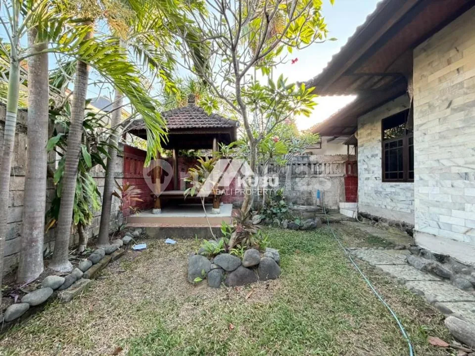 Kbp1690 Cleand And Bright House Located On Good Location . - Image 1 of 4