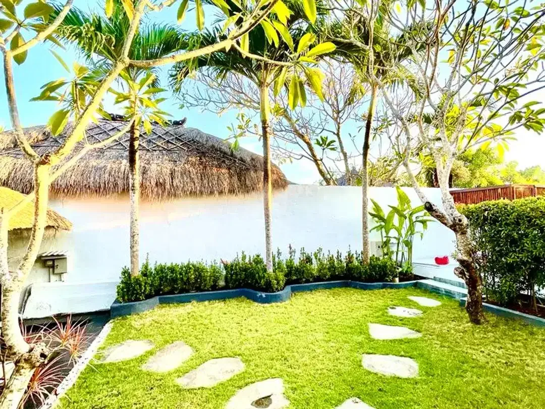 PRIVATE VILLA EXCLUSIVE WITH SWIMMING POOL AT BADUNG BENOA NUSA DUA BALI - Image 8 of 10