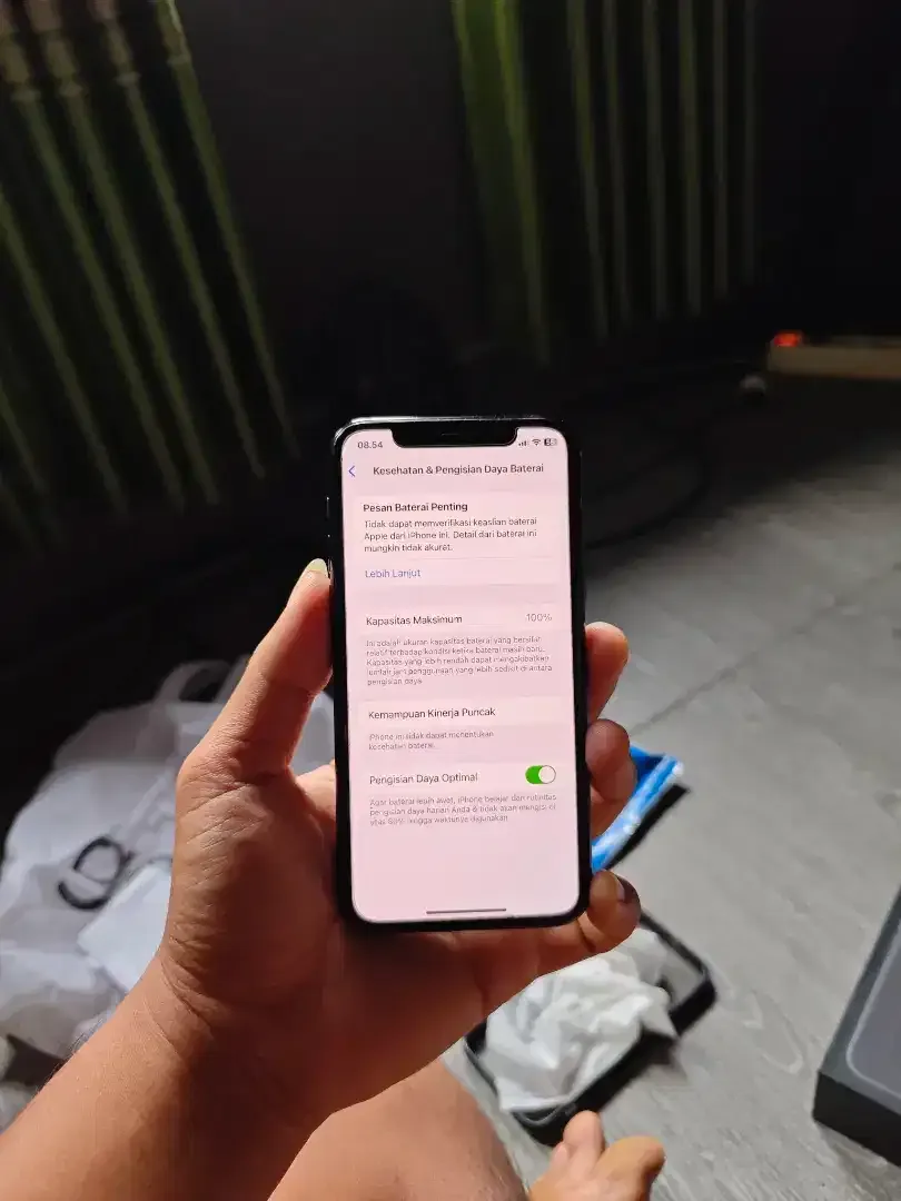 Iphone 11 Pro 64GB All Operator - Image 9 of 10
