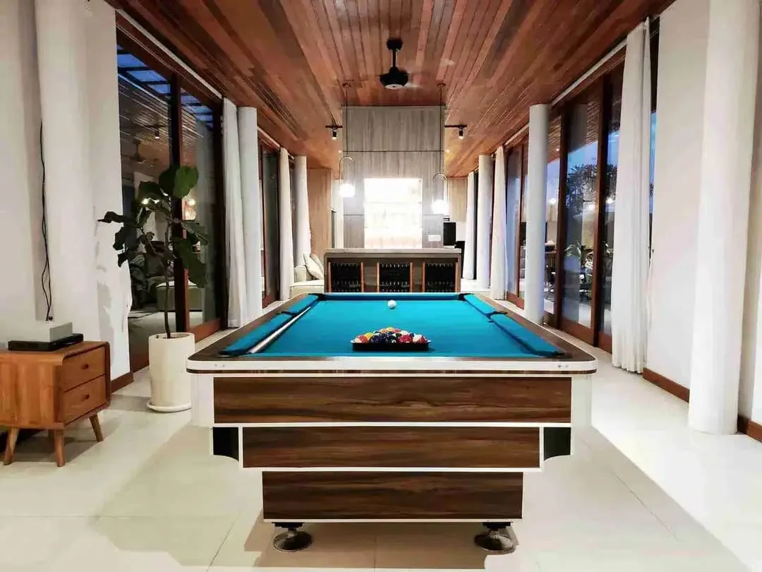 BRAND NEW LUXURY 3 BEDROOM AT PERERENAN CANGGU BALI - Image 5 of 10