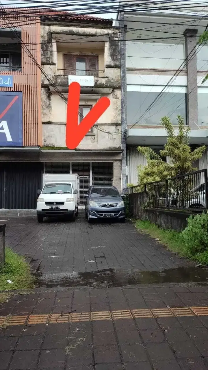 Ruko 3 Lantai Puputan Renon - Image 7 of 7