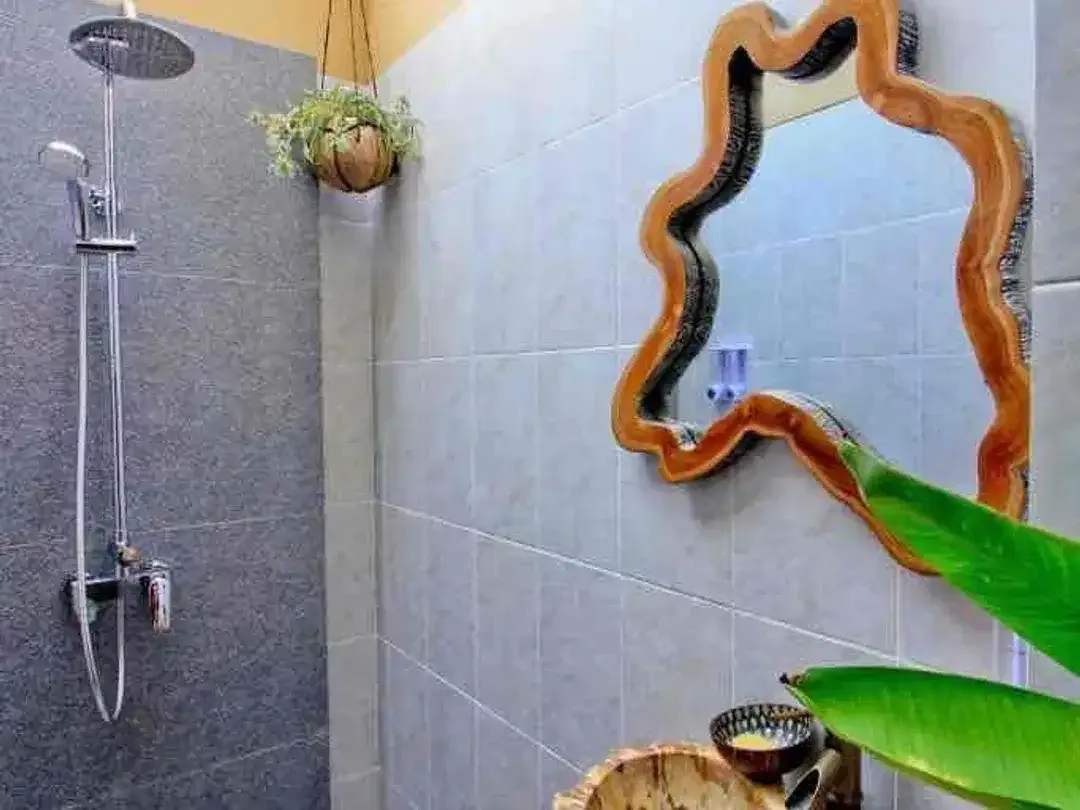 Di jual Villa Lantai 2
Lokasi di Kerobokan kuta badung bali - Image 10 of 10