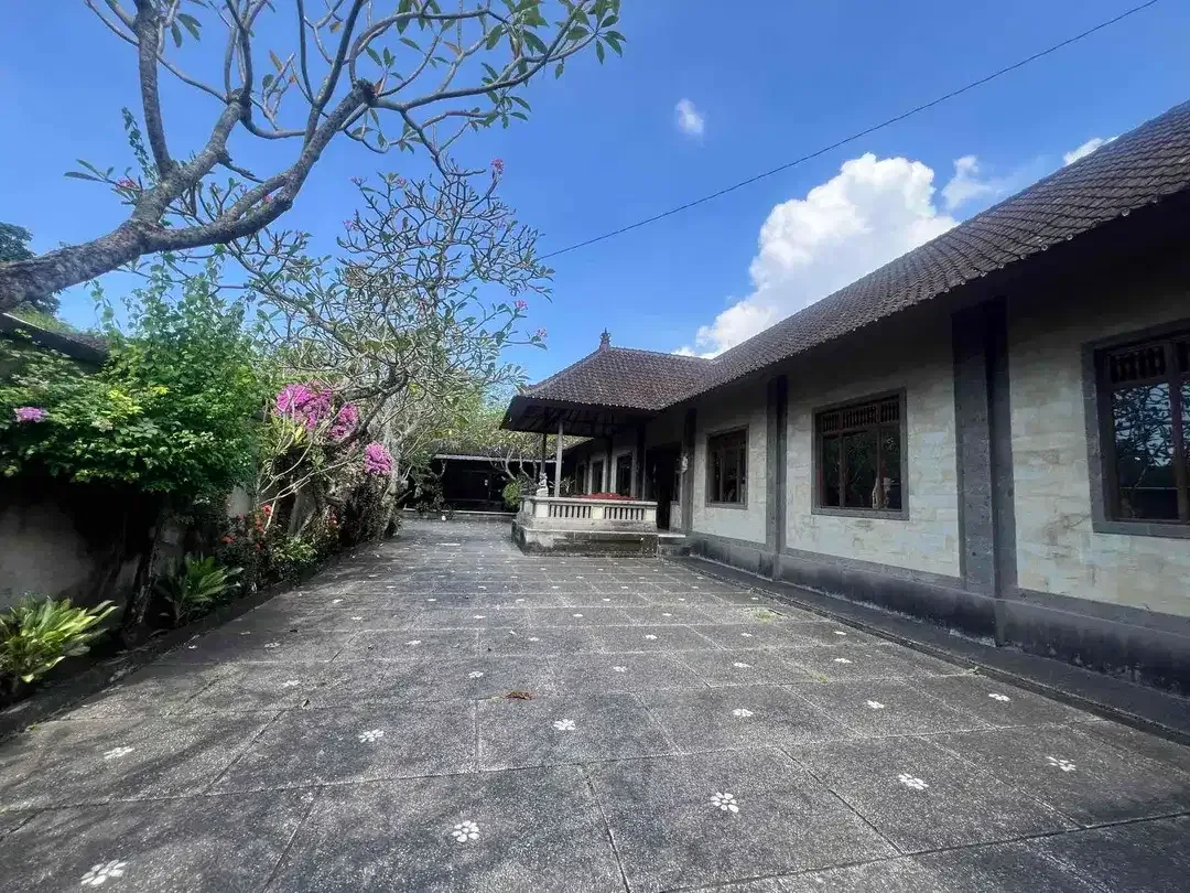 Di JUAL ex. GALLERY kondisi bagus di Mas - Ubud - Image 4 of 10