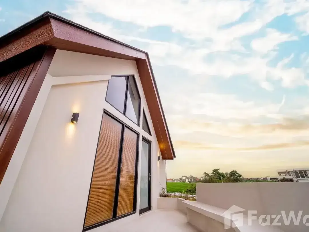 2 Bedroom Villa for sale in Mengwi, Bali - Image 1 of 10