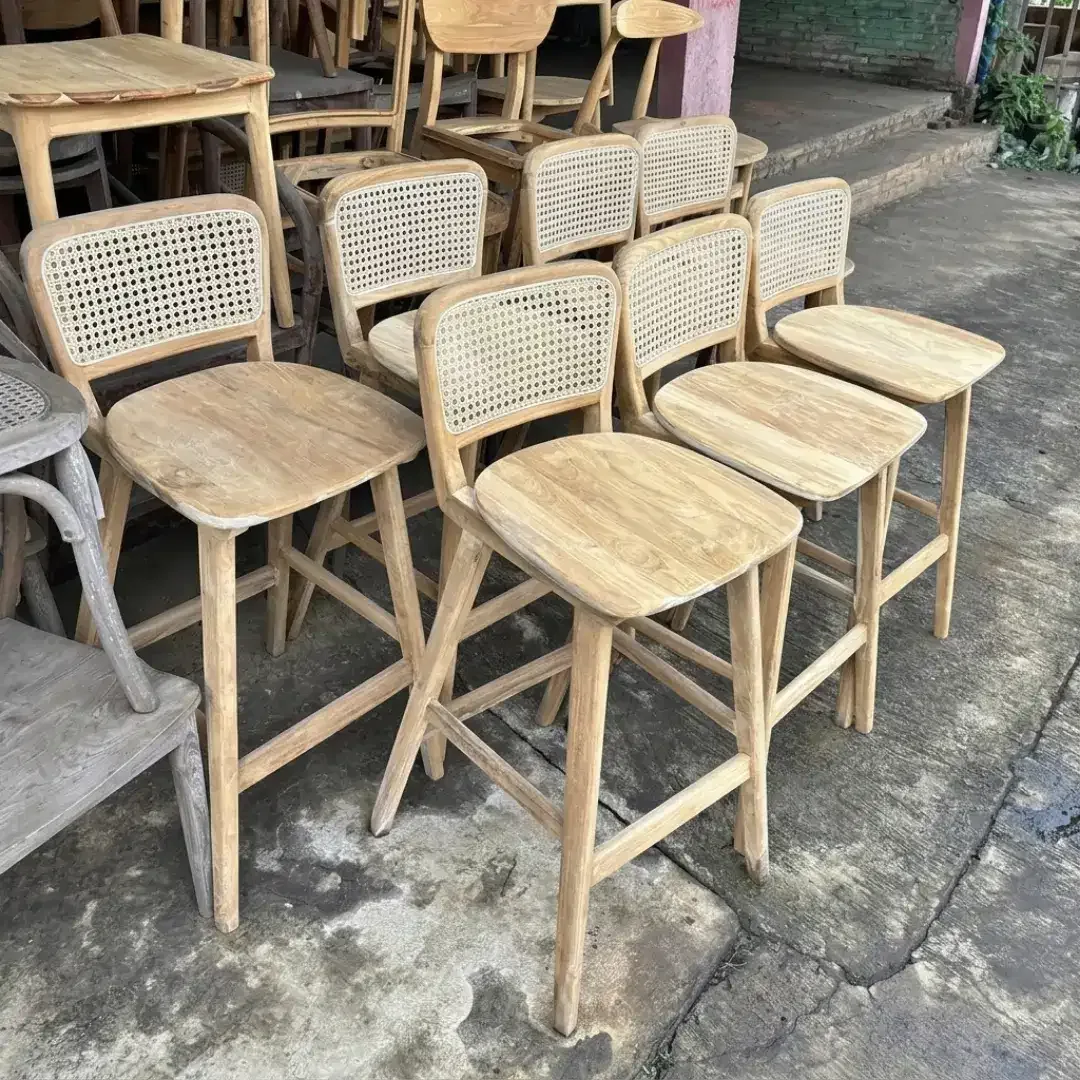Kursi Bar Cafe Makan Restoran Kayu Jati Anyaman Rotan [Non Finishing] - Image 3 of 4