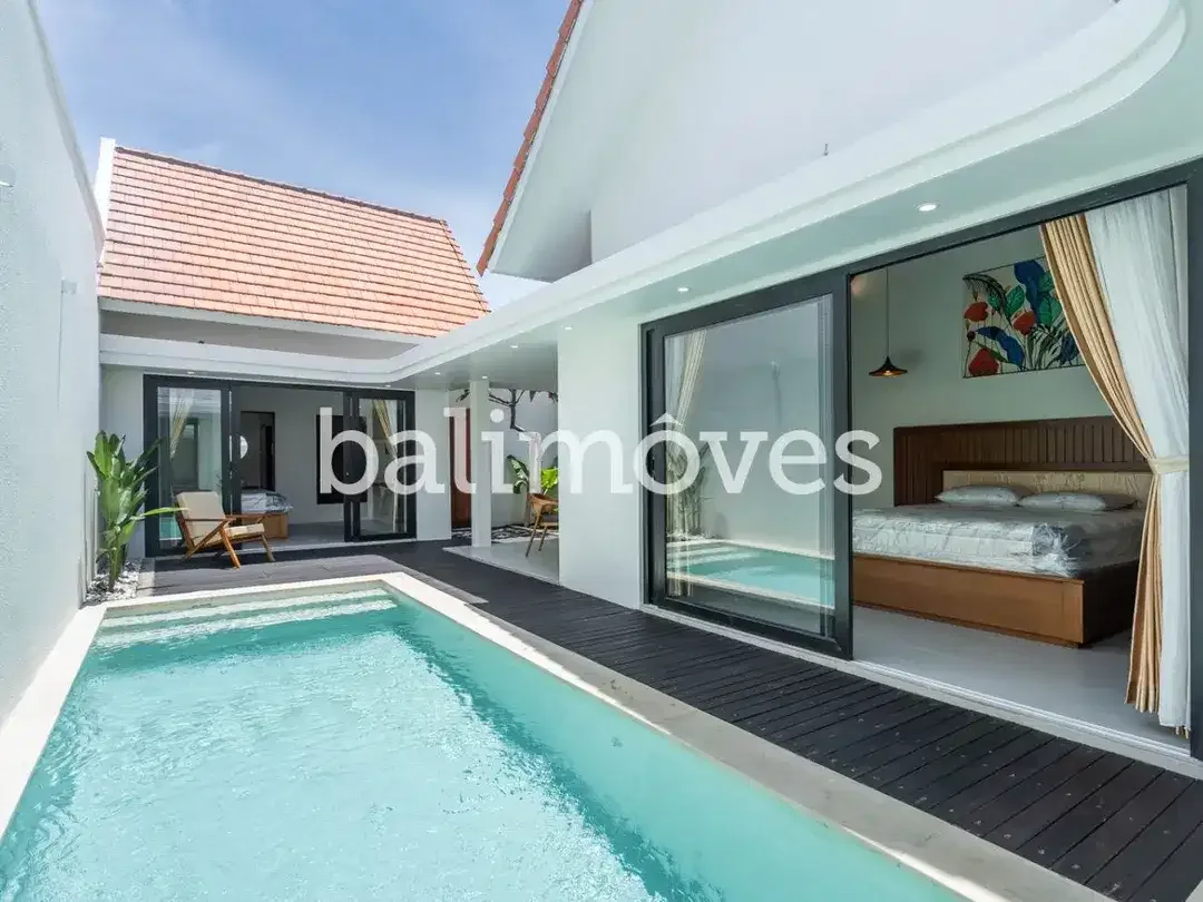 Villa Modern Baru dengan Dua Kamar Tidur di Kesiman - Image 2 of 10